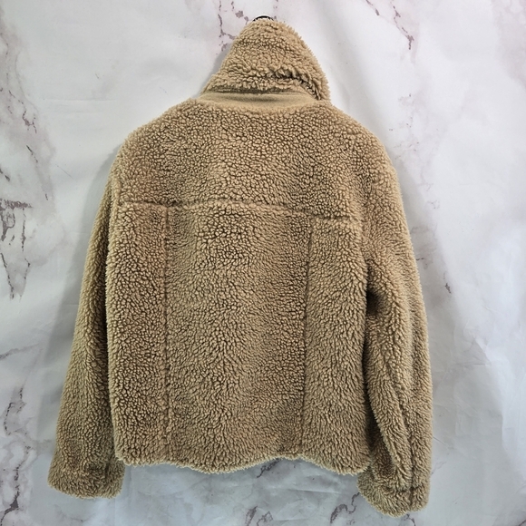 Levis Coat Womens Small Tan Beige Teddy Sherpa Fuzzy Mock Neck Assymetric - Picture 6 of 13
